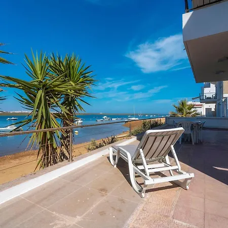 Holiday home Sundance House *